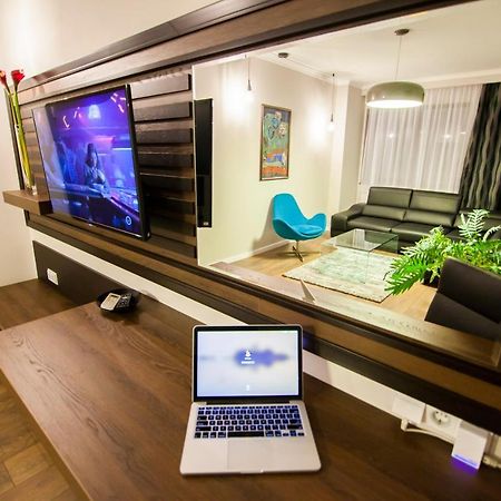 Business Class Apartment クルージュ＝ナポカ エクステリア 写真